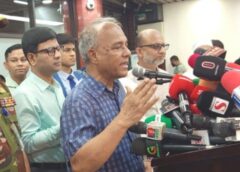 কার্গো ভিলেজের অগ্নিকাণ্ড তদন্তে আসছে ৪ দেশের বিশেষজ্ঞ: স্বরাষ্ট্র উপদেষ্টা